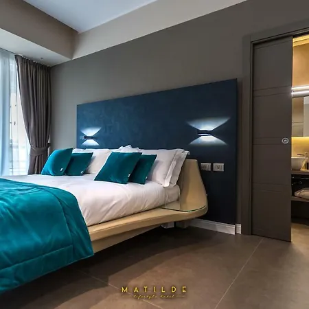 Matilde - Lifestyle 4* נאפולי