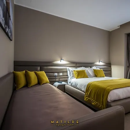 Matilde - Lifestyle 4* Naples