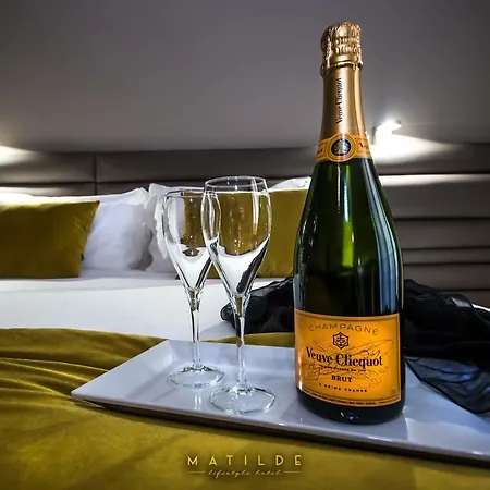 ホテル Matilde - Lifestyle 4*